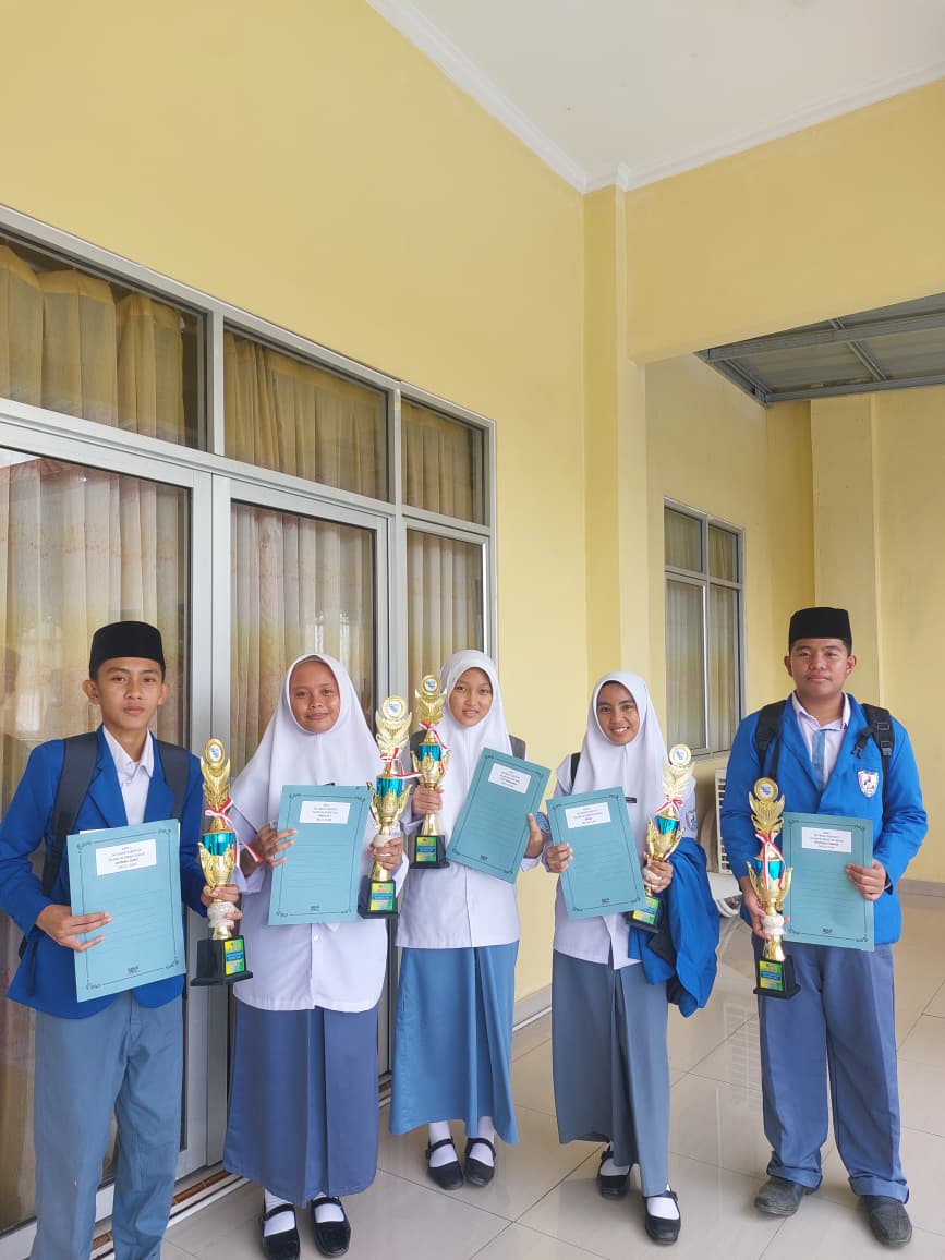 Juara OMI